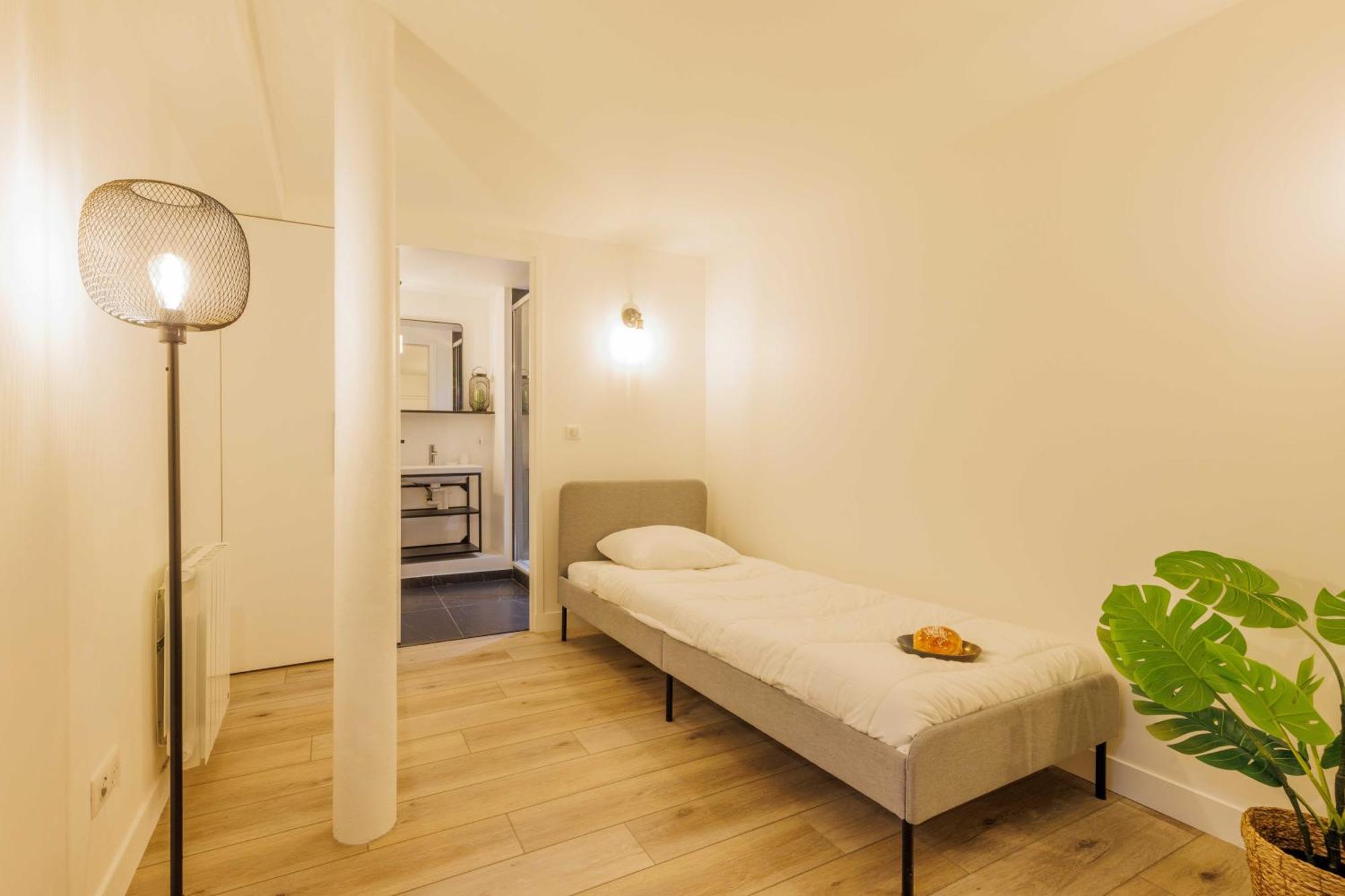 Ferienwohnung Exceptionnel Duplex A Proximite De Montmartre! Paris Exterior foto